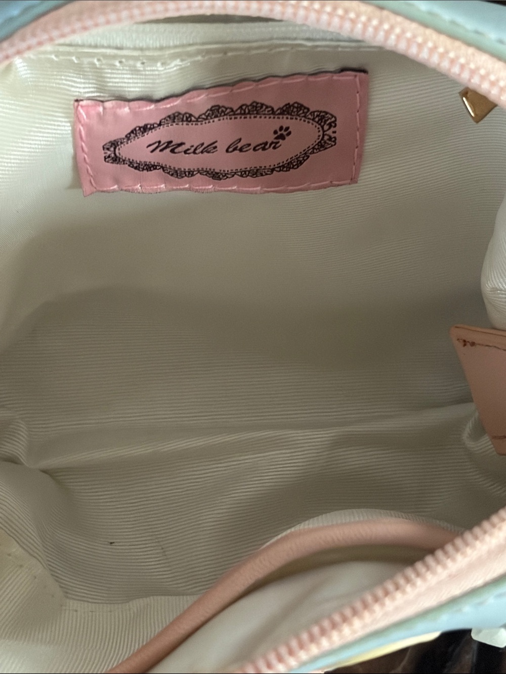 Milk Bear Bow Candy Crossbody Bag - Picture 5 of 11